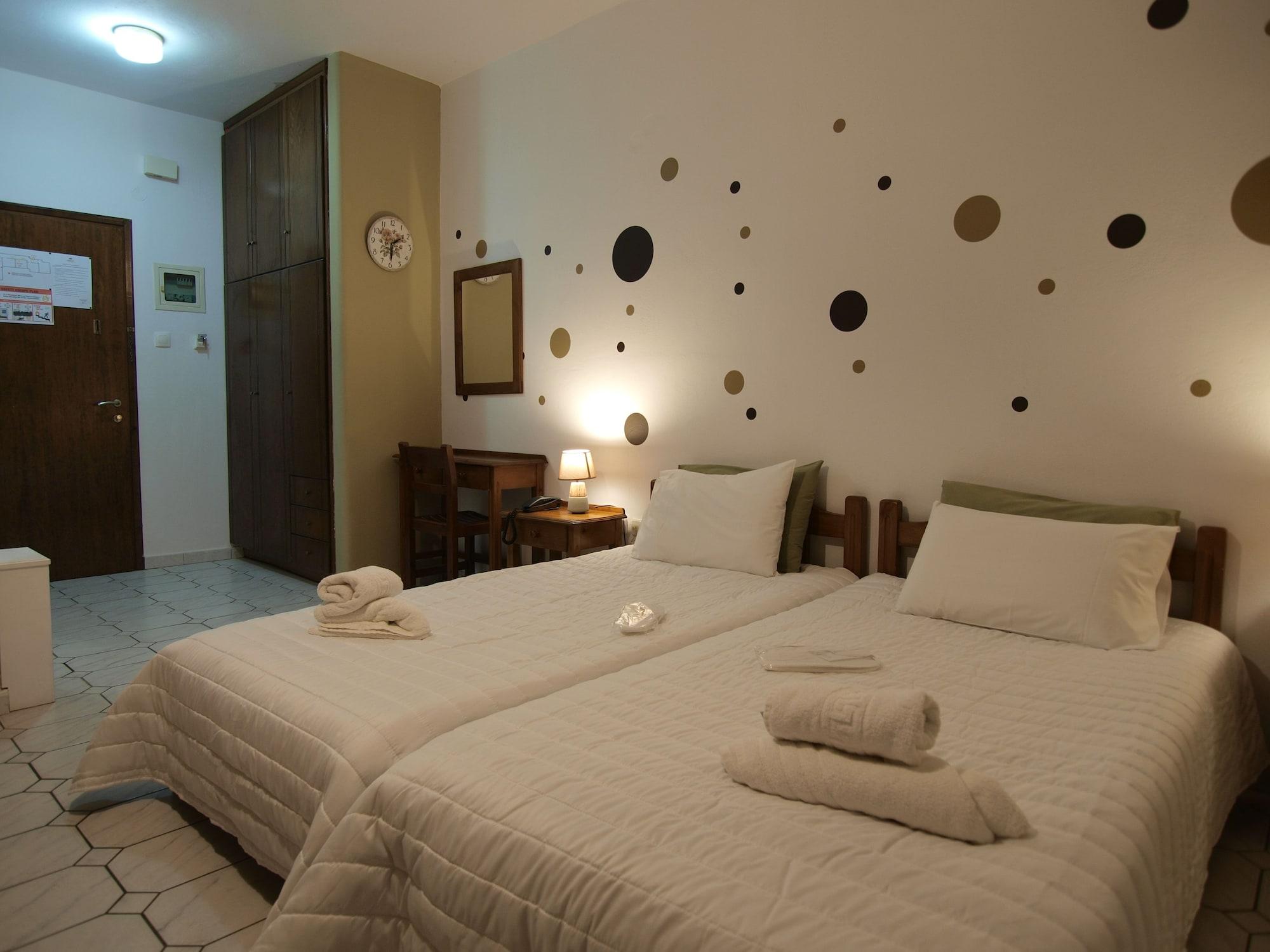 Kleopatra Traditional Hotel Apartments Stoúpa Exterior foto